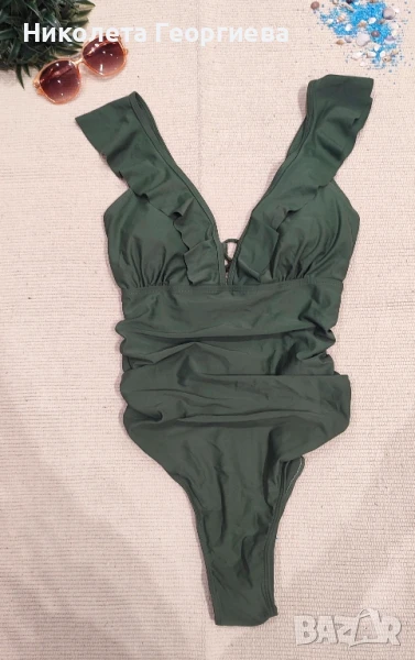 Цял бански , снимка 1