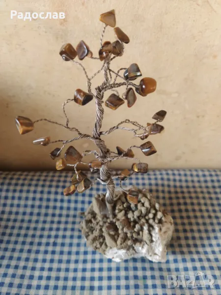 декоративно дърво с полускъпоценни камъни , снимка 1