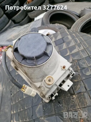 десен фар за Ивеко 35-10, снимка 3 - Части - 49659794