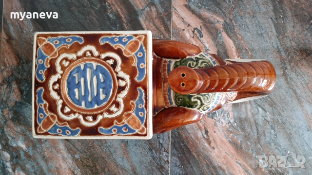 Порцеланова , ръчно рисувана с детайлни орнаменти , индийска маса с форма на слон ., снимка 5 - Маси - 54230256