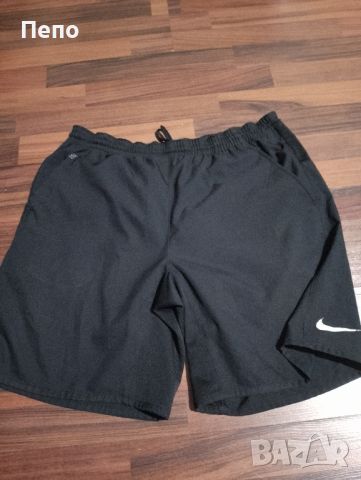 Гащи Nike, снимка 1 - Къси панталони - 46231281