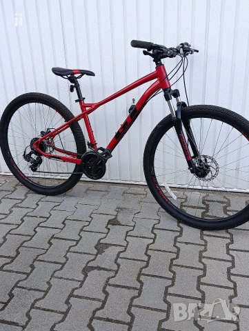 Велосипед GT