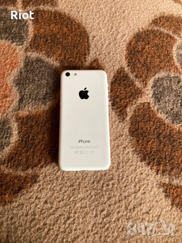 Продавам iPhone 5C , снимка 3 - Apple iPhone - 53679949