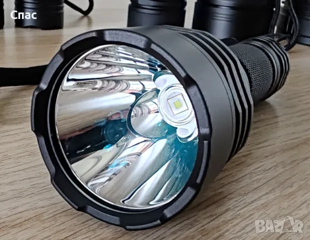 Далекобоен фенер Convoy C8+, снимка 2 - Къмпинг осветление - 50208739