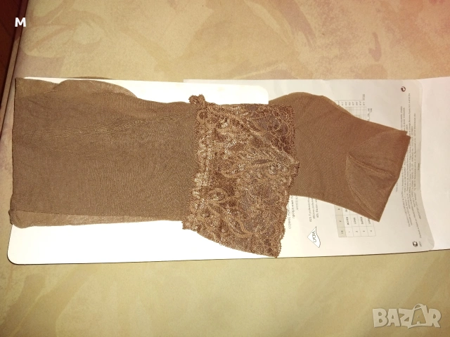 Бежави силиконови чорапи 8