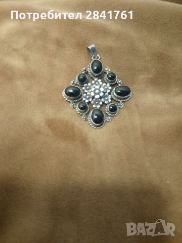 Сребърна висулка с оникс, снимка 5 - Колиета, медальони, синджири - 45332251