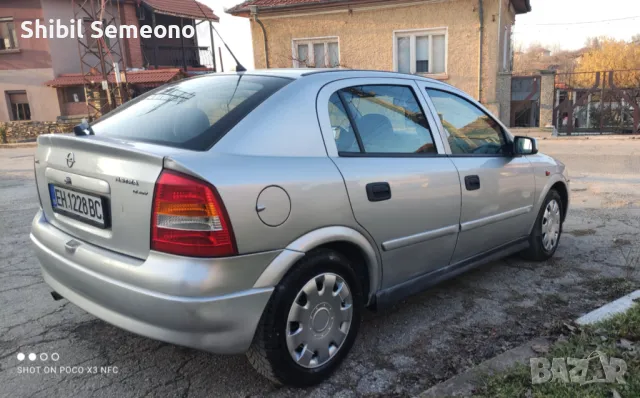 Opel Astra , снимка 5 - Автомобили и джипове - 49105636