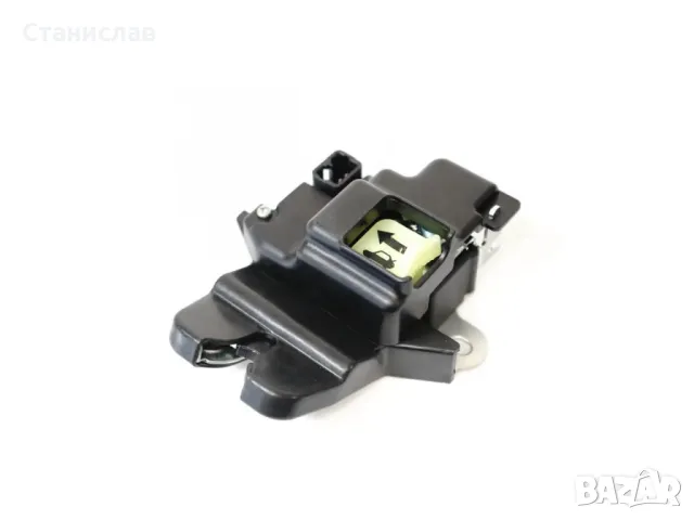 Hyundai Elantra Sedan 5 Брава за багажник, снимка 2 - Части - 50283783