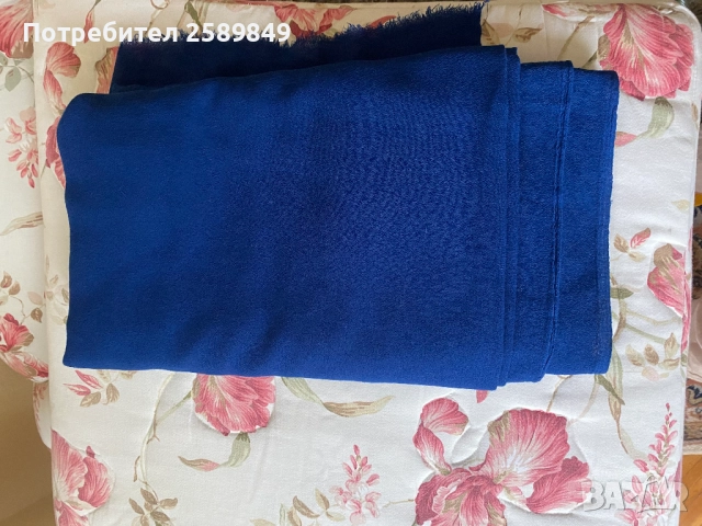 лот вълнени палтове, различни цветове , 7 m, снимка 3 - Платове и дамаски - 52026078