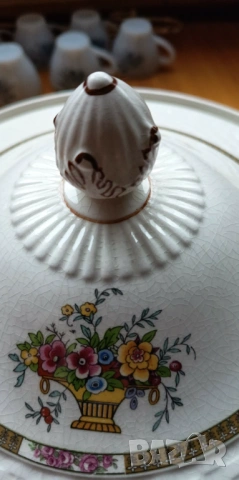 Антикварен порцеланов супник с капак - Чехословакия 1920-1930г., снимка 6 - Антикварни и старинни предмети - 53757876