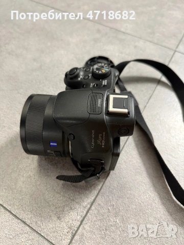 Цифров фотоапарат Sony Cyber Shot DSC-HX400V , снимка 3 - Фотоапарати - 53224645