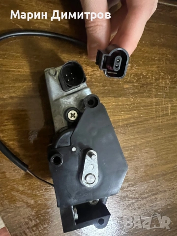 Моторче за отваряне на задна камера VW Volkswagen Фолксваген, снимка 5 - Части - 53774062