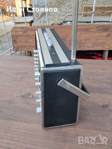 радио приемник.Grundig luxsos boy., снимка 7 - Радиокасетофони, транзистори - 53246965