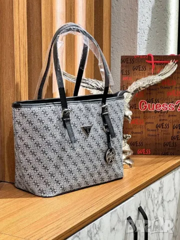 дамски чанти guess , снимка 10 - Чанти - 46861385