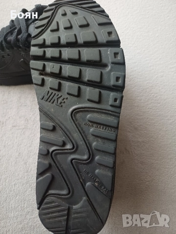 NIKE Сникърси Air Max 90 Leather 302519 001 Черен , снимка 4 - Маратонки - 52493212