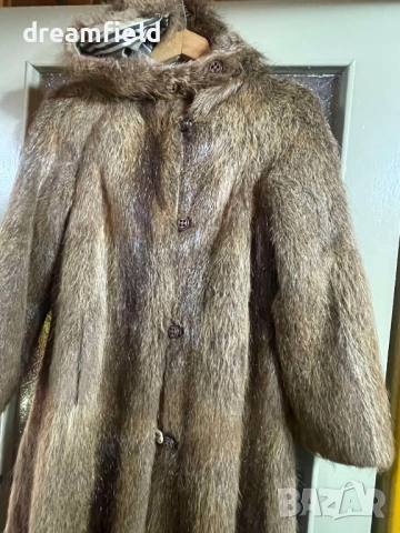 Предпразнична цена-Палто от нутрия, снимка 5 - Палта, манта - 52325780
