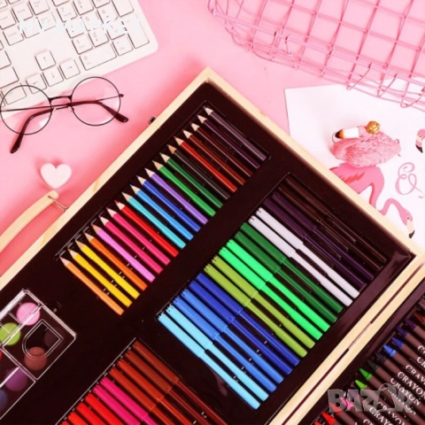 Детски комплект за рисуване - 180 части.,в масивен дървен куфар със заключващ механизъм, снимка 8 - Рисуване и оцветяване - 53900565