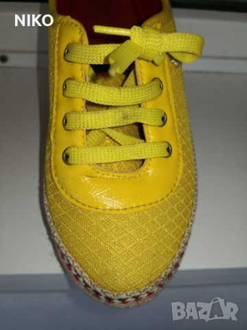 ПРОДАВАМ,Равни дамски обувки Модел ,,Риана,,жълто, снимка 8 - Маратонки - 46343532