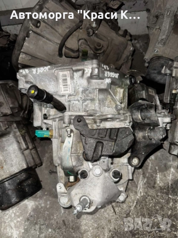 JT4018 скоросна кутия Dacia Jogger 1.0i 2024г. 6 скорости, снимка 2 - Части - 52391883
