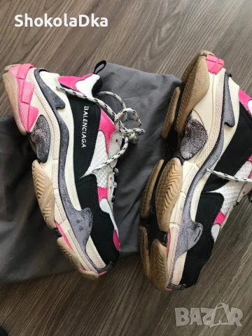 Balenciaga Triple S 37, снимка 2 - Маратонки - 51342813