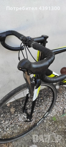 Шосеен велосипед Giant, снимка 3 - Велосипеди - 54228343