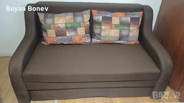 Разтегателен диван с опция за спане / сън
