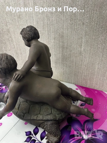 Уникална бронзова скулптура "Деца върху костенурка" – 18 кг (68 см х 52 см), снимка 3 - Антикварни и старинни предмети - 53464439
