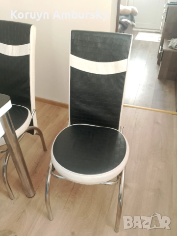 Холна или трапезна маса с 4 стола, снимка 3 - Маси - 52790551