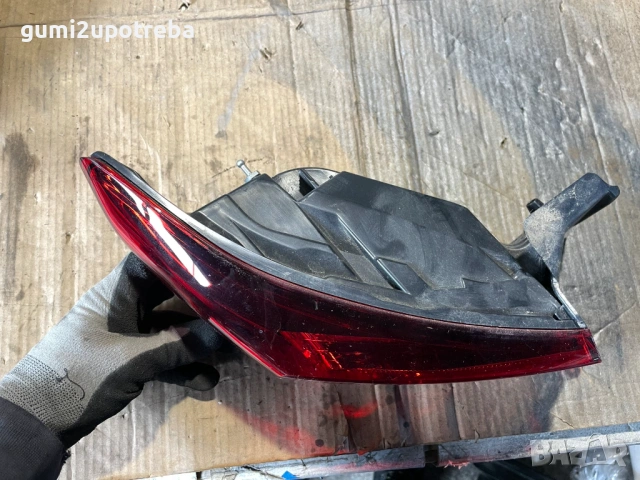 Ляв Външен Стоп 265554267R Renault Talisman 2017г 147kW, снимка 2 - Части - 54231043