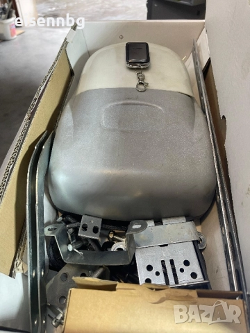 Мотор за гаражна врата , снимка 3 - Гаражни врати - 52029718