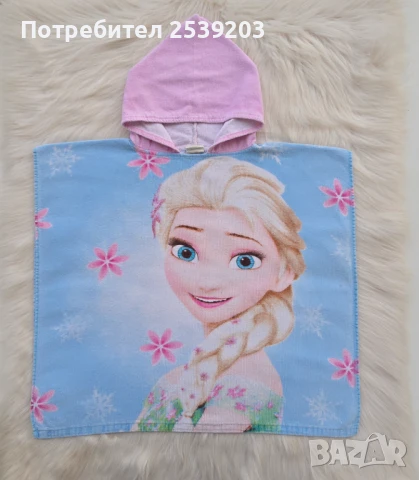 Детско пончо за плаж Елза и Ана , снимка 2 - За банята - 51305030