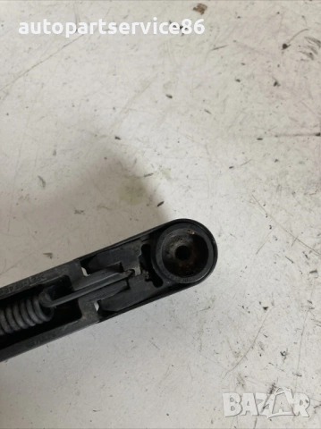 Рамо за задна чистачка за Mazda 6 2.0D Estate (2009), снимка 2 - Части - 53705711