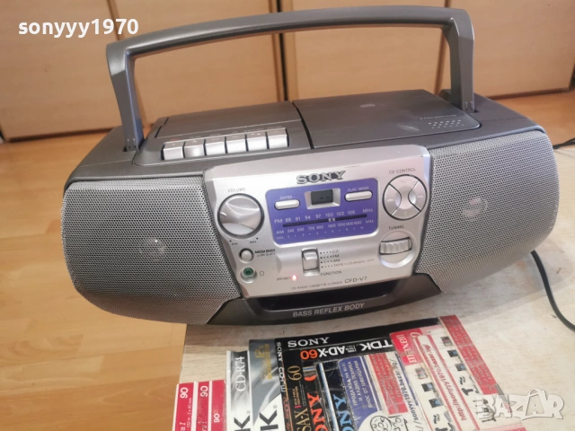 SONY CFD-V7 CD DECK RADIO 0803261921LCHERY1, снимка 9 - Радиокасетофони, транзистори - 53758246