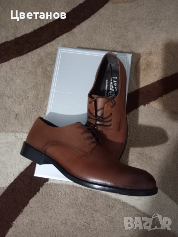 Обувки Lazarini 42 номер, снимка 2 - Официални обувки - 53058762