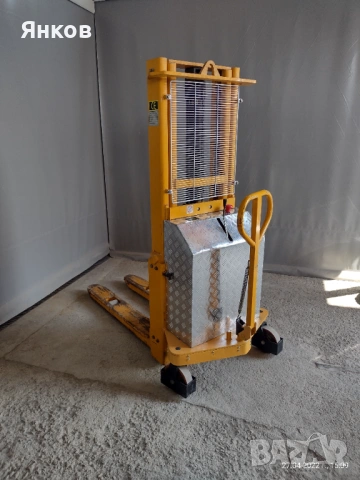 Стакер електрически, снимка 5 - Индустриална техника - 53713875