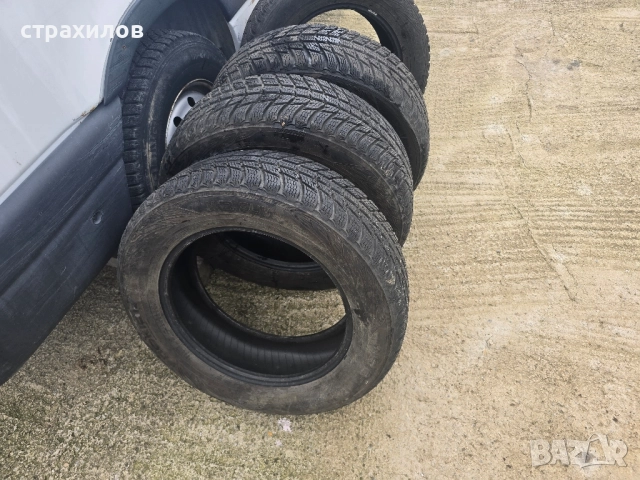 Зимни гуми NOKIAN 215 65 17, снимка 4 - Гуми и джанти - 52034557