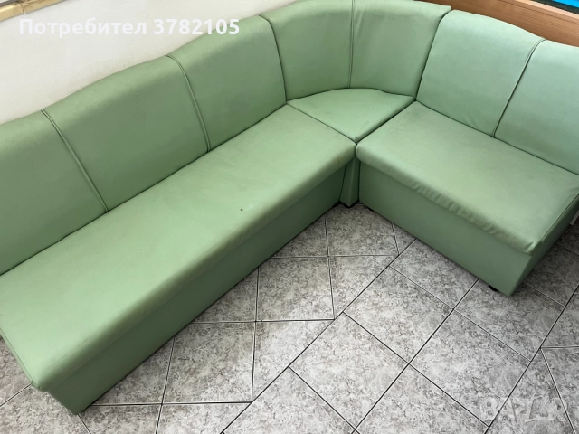 Кухненски ъгъл + кръгла кухненска маса, снимка 2 - Дивани и мека мебел - 51819662