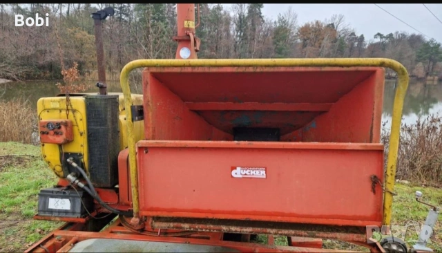 Дробилка за клони DUCKER, снимка 6 - Селскостопанска техника - 39703562