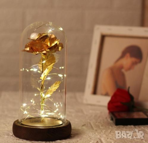Вечна роза в стъкленица с LED светлина, снимка 4 - Декорация за дома - 45782997
