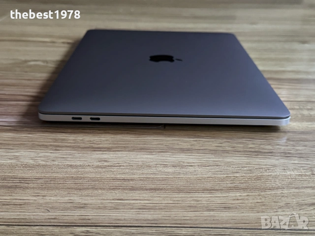 MacBook Pro 13 M2`8 CPU/10 GPU/8GB RAM/256GB SSD/Full Pack, снимка 6 - Лаптопи за работа - 53342220