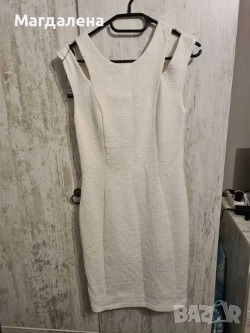 Официална рокля размер S 