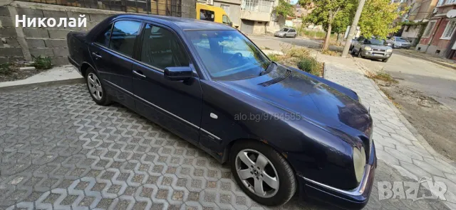 Mercedes- Benz E 200 Газова уредба , снимка 2 - Автомобили и джипове - 47340072