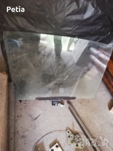 Стъкло за Москвич