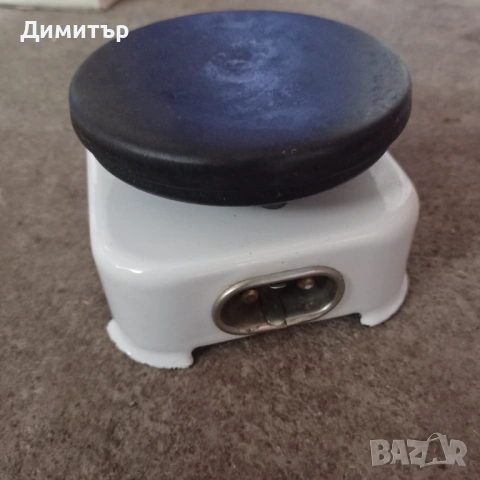 Малък електрически котлон 