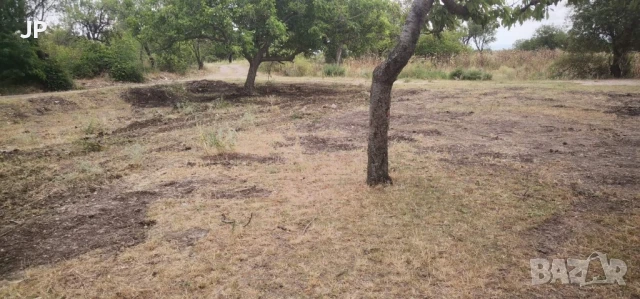 АТРАКТИВЕН Парцел-близо до кв.ХИСАРЯ!, снимка 2 - Парцели - 50963047