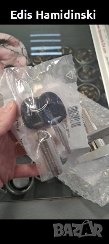 Продавам хладилна вендинг машина саеко за снаксове и напитки , снимка 8 - Вендинг машини - 54011993