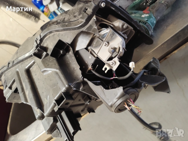 Преден десен фар за nissan X-trail , снимка 3 - Части - 54223376