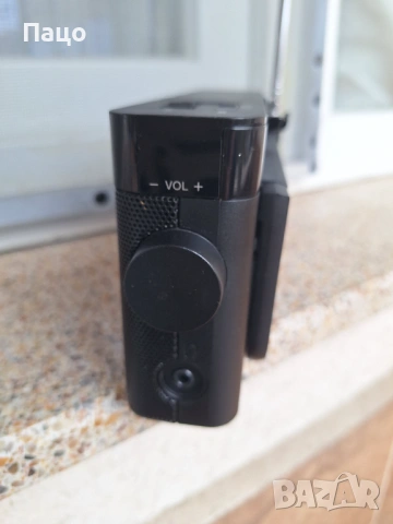 Преносимо радио Sony ICF-306  /Черно, снимка 5 - Радиокасетофони, транзистори - 53666867