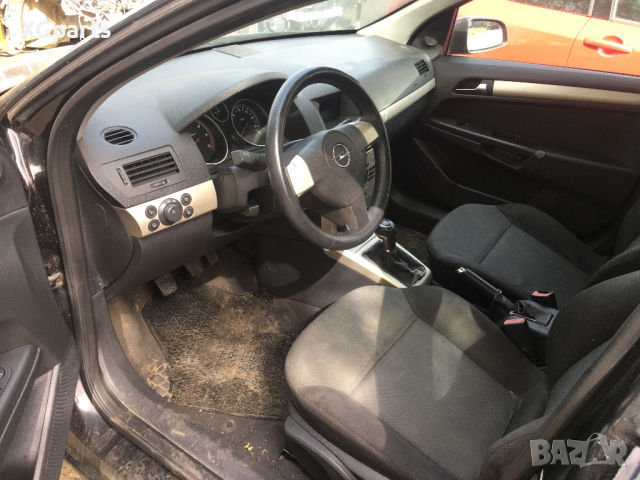 Opel Astra H 1.7cdti 100к.с. комби на части , снимка 3 - Автомобили и джипове - 45072744