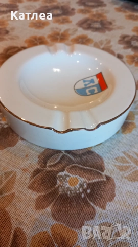 Пепелник Левски София , снимка 3 - Антикварни и старинни предмети - 53776222